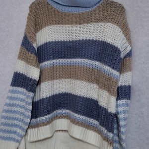 Ultra Flirt Sweater. Size L